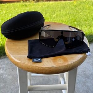 Oakley Sutro Prizm Black Sunglasses